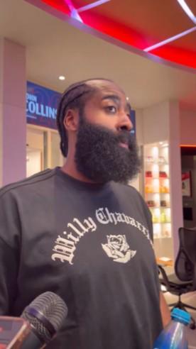 竞技宝平台-哈登：努力训练保持状态特别难，只有詹库杜威能与我共情