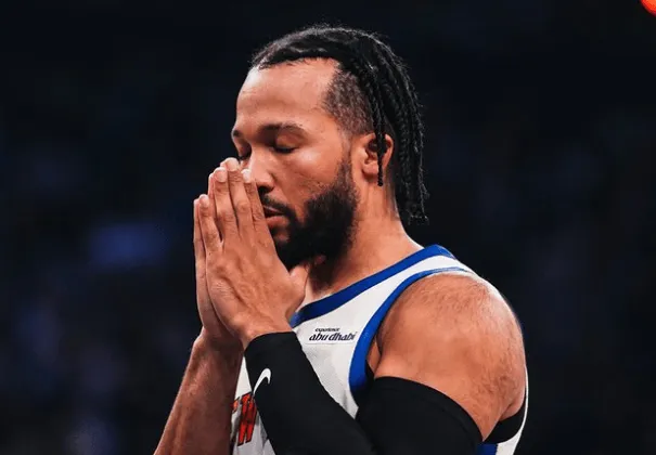 竞技宝App-尼克斯记者：布伦森配得上领袖身份，惨败后用大胜做出回应