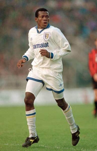 阿斯普里拉：现在的球员像士兵 唯教练命令是从